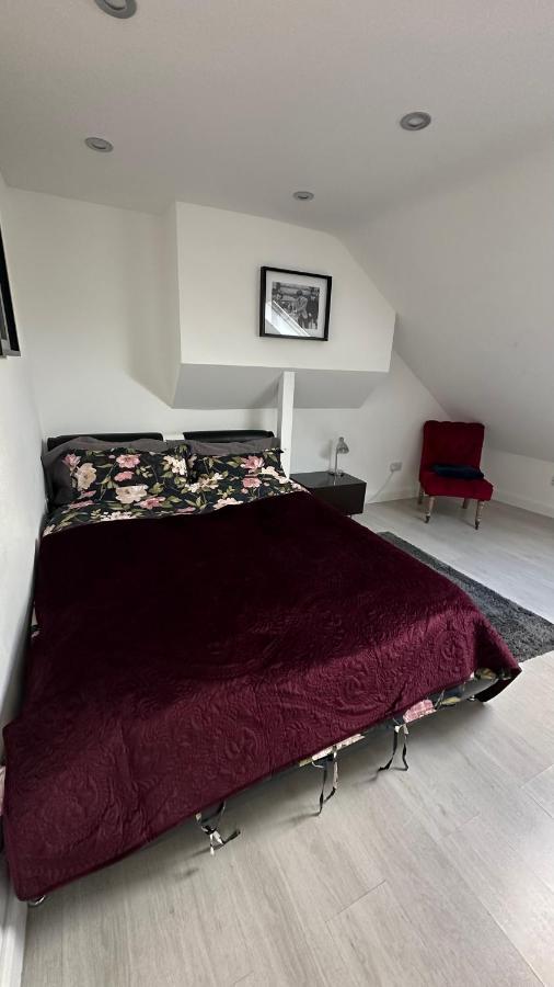 Stunning New 1 Bedroom Apartment Londra Dış mekan fotoğraf